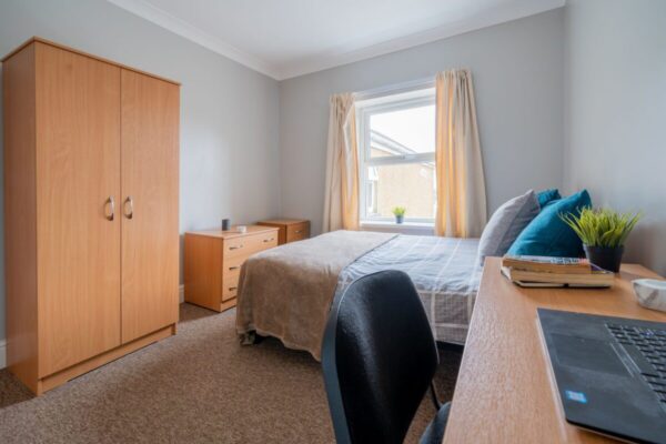 9 BED - 24 Brunswick Street, Swansea, SA1 4JP