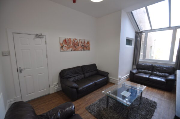 6 BED - 36 Gwydr Crescent, Uplands, Swansea, SA2 0EB