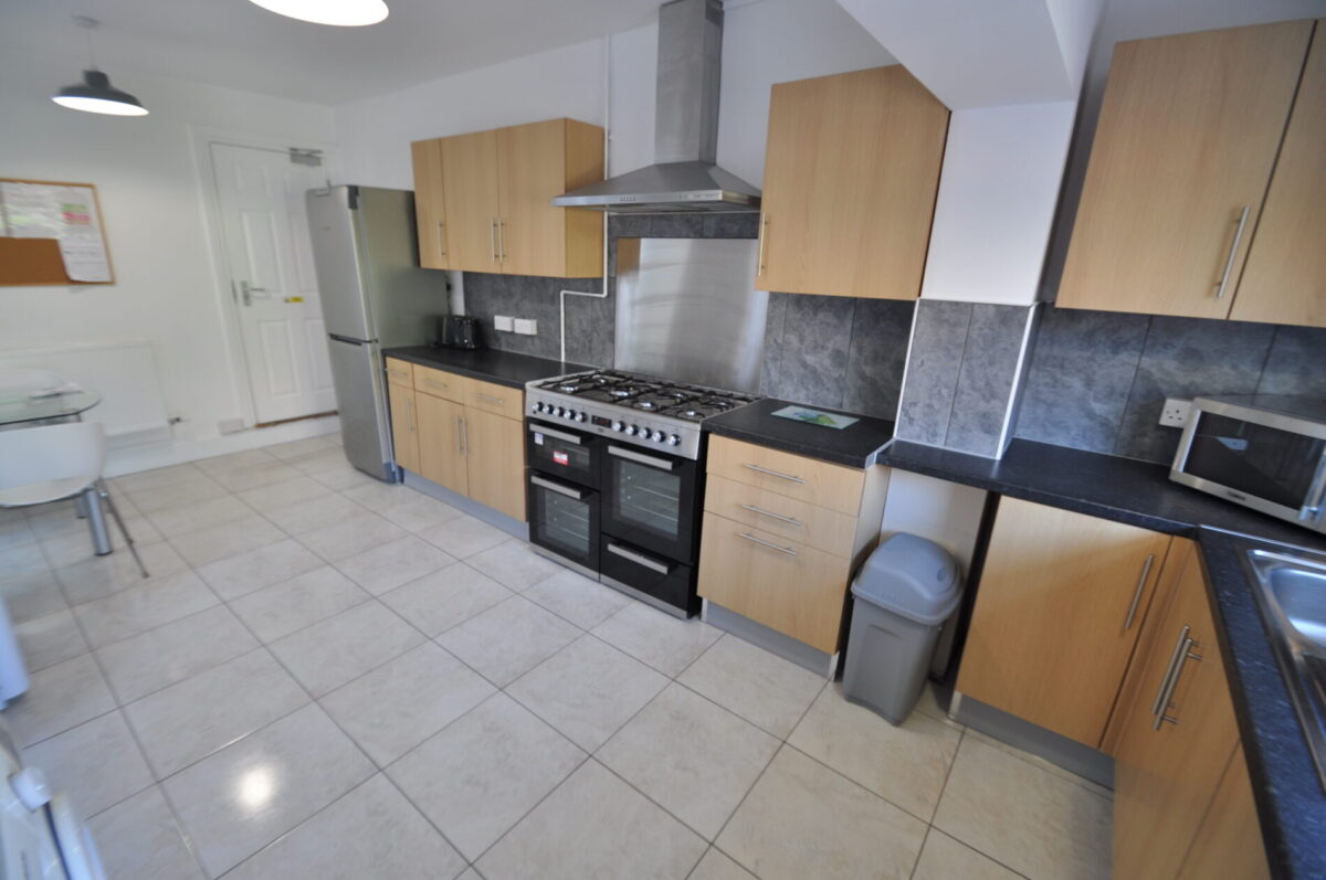 6 BED - 36 Gwydr Crescent, Uplands, Swansea, SA2 0EB