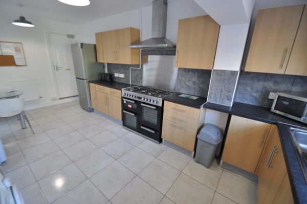 6 BED - 36 Gwydr Crescent, Uplands, Swansea, SA2 0EB