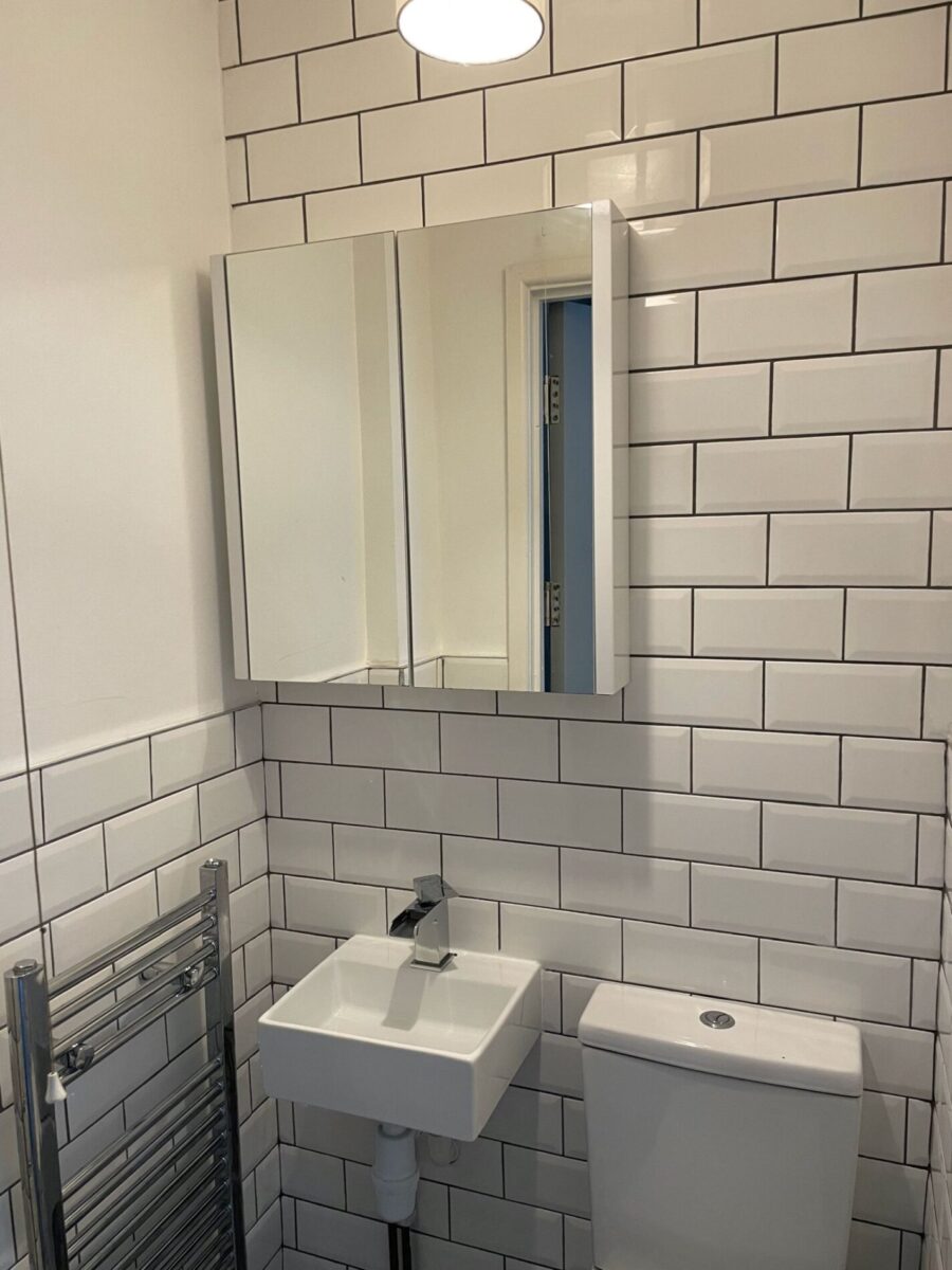 8 BED - 40 Bryn Road, Brynmill, Swansea, SA2 0AR