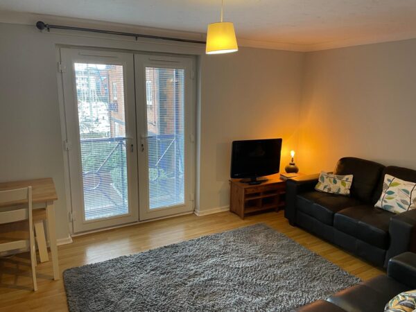 2BED - 25 Monmouth House, Mannheim Quay, Swansea  SA1 1WD
