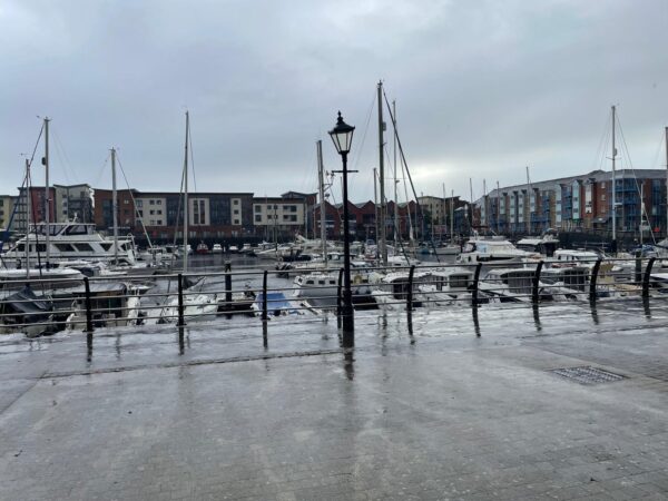 2BED - 25 Monmouth House, Mannheim Quay, Swansea  SA1 1WD