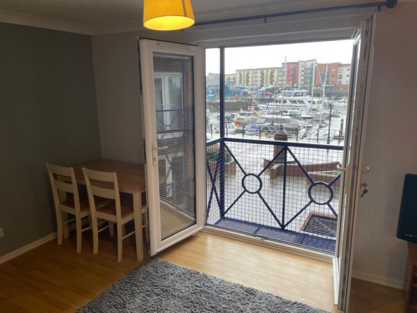 2BED - 25 Monmouth House, Mannheim Quay, Swansea  SA1 1WD