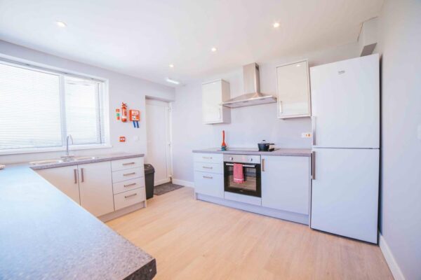 73 Ysgol Street, Port Tennant, Swansea, SA1 8LE
