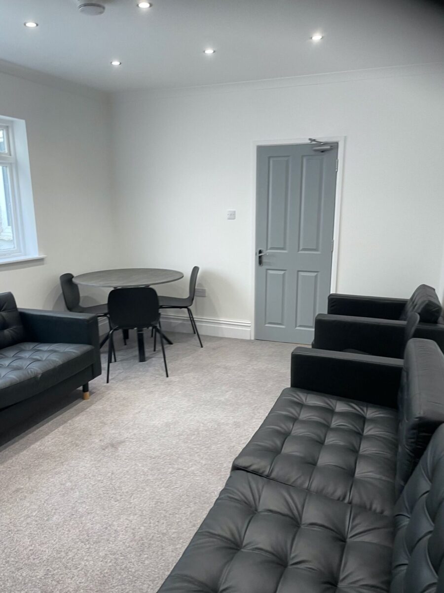 13 Pantygwydr Road, Brynmill, Swansea, SA2 0JA