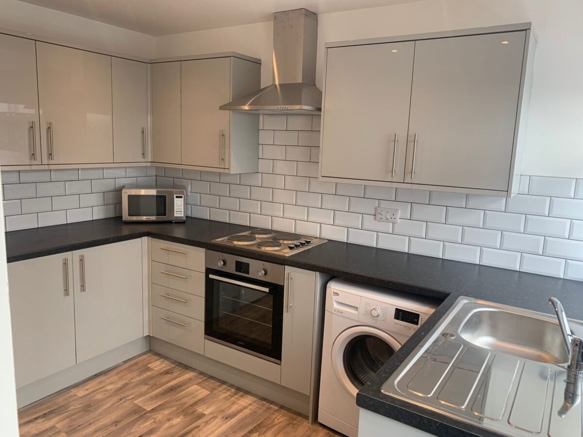 30 Malvern Terrace, Brynmill, Swansea, SA2 0BE