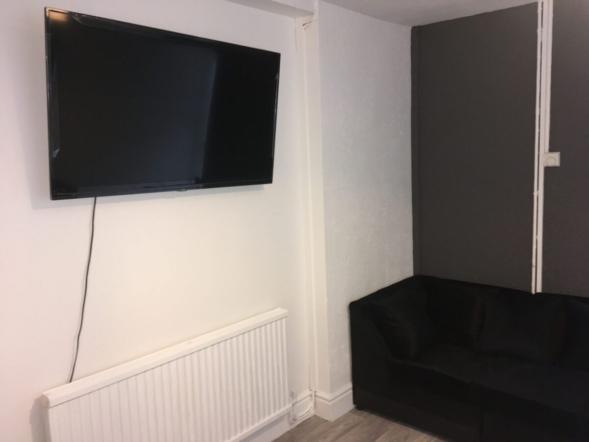 18 Finsbury Terrace, Brynmill, Swansea, SA2 0AH