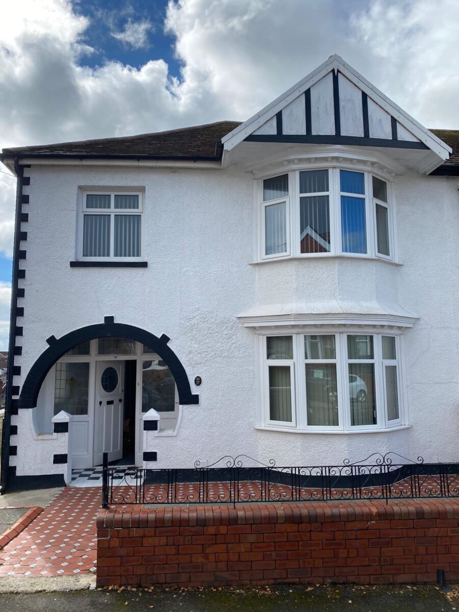 27 Beechwood Road, Uplands, Swansea, SA2 0JD
