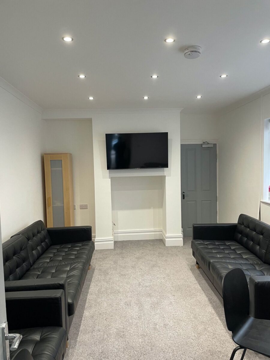13 Pantygwydr Road, Brynmill, Swansea, SA2 0JA