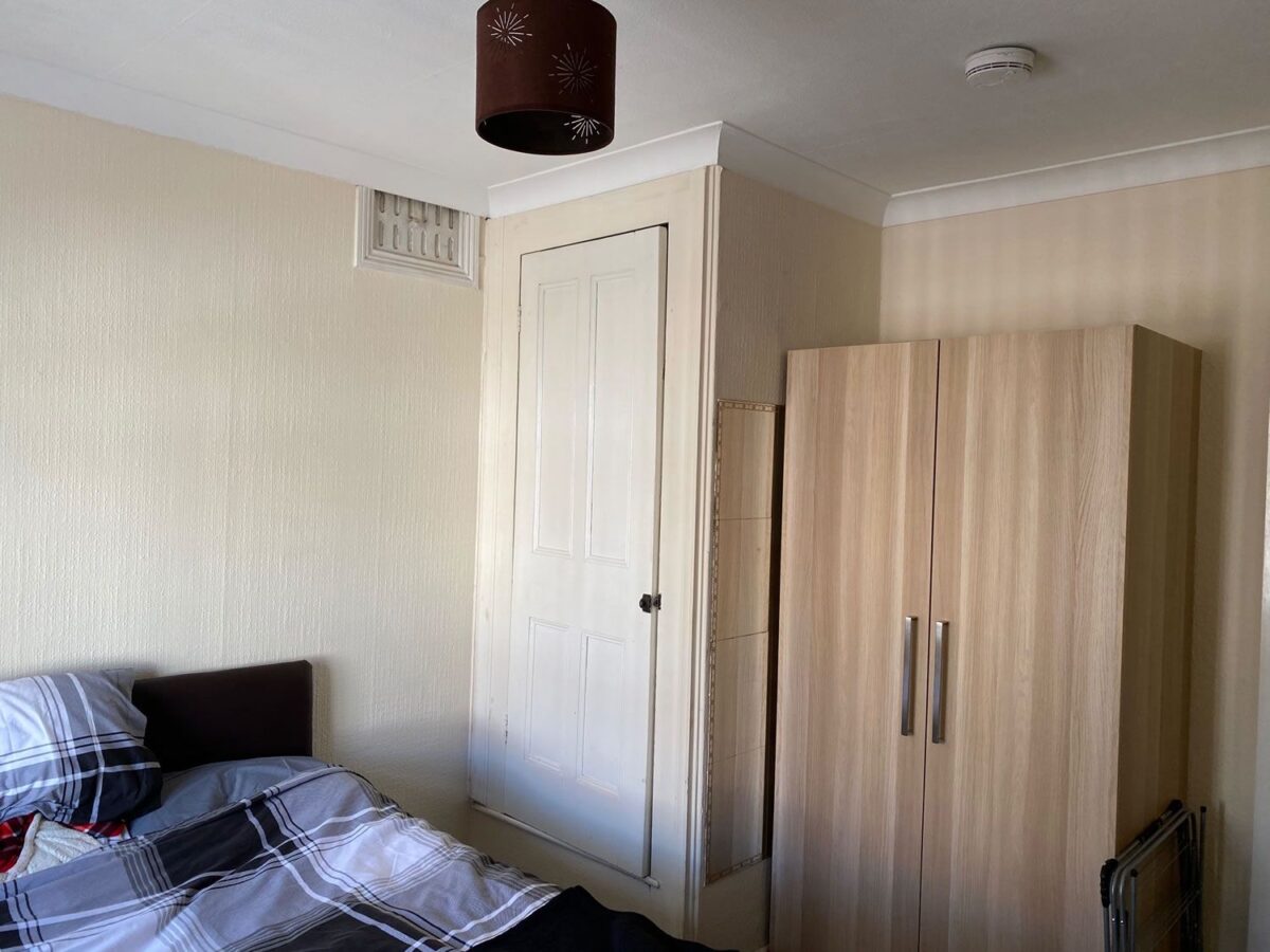 27 Beechwood Road, Uplands, Swansea, SA2 0JD