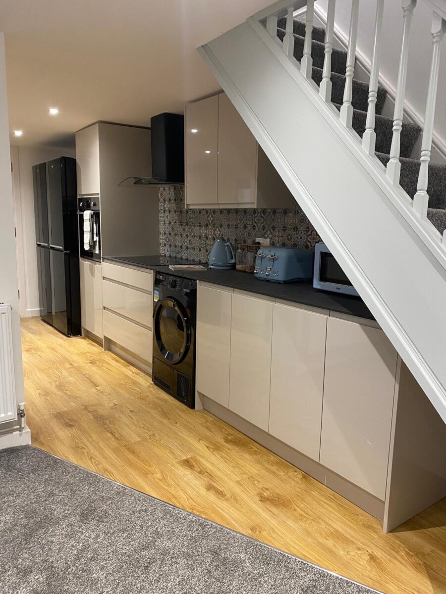 31 Waterloo Place, Brynmill, Swansea, SA2 0DE