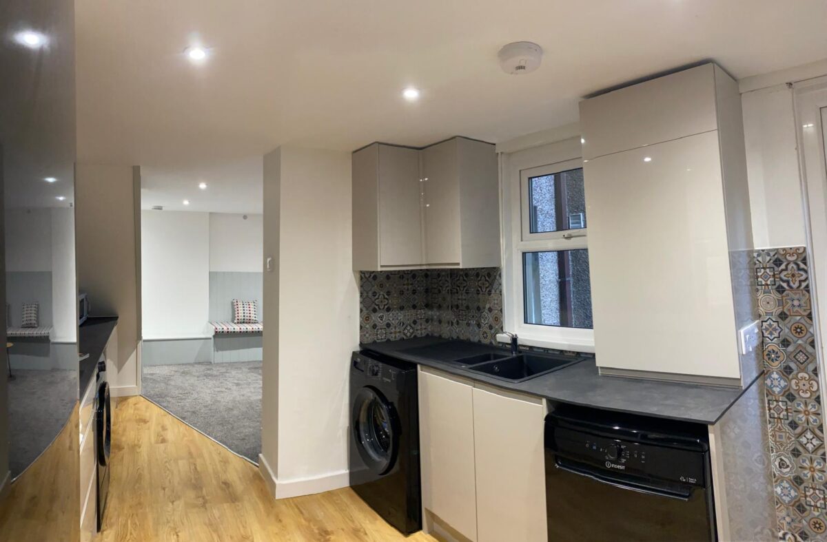 31 Waterloo Place, Brynmill, Swansea, SA2 0DE