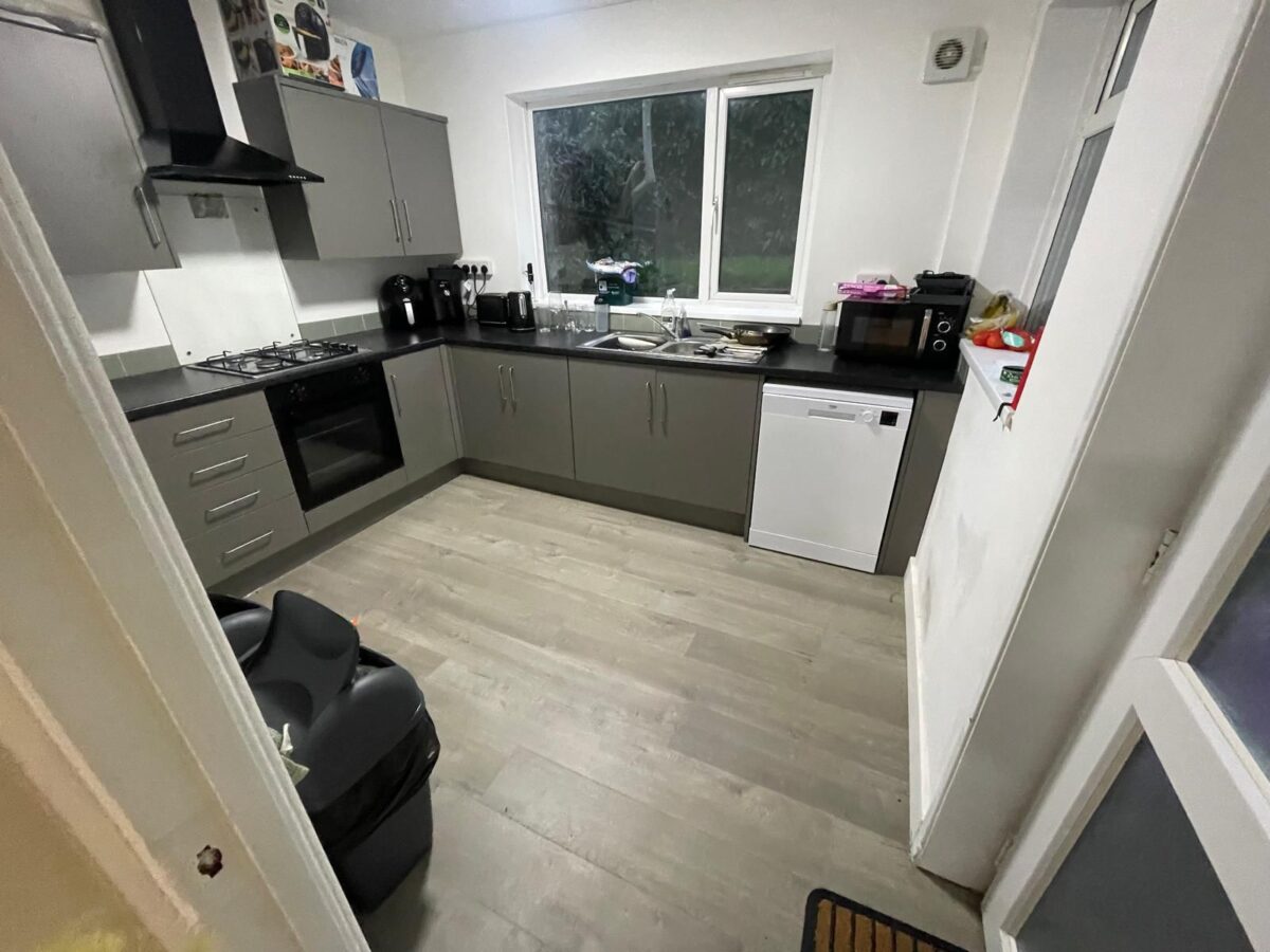 3 Rhyddings Park Road, Brynmill, Swansea