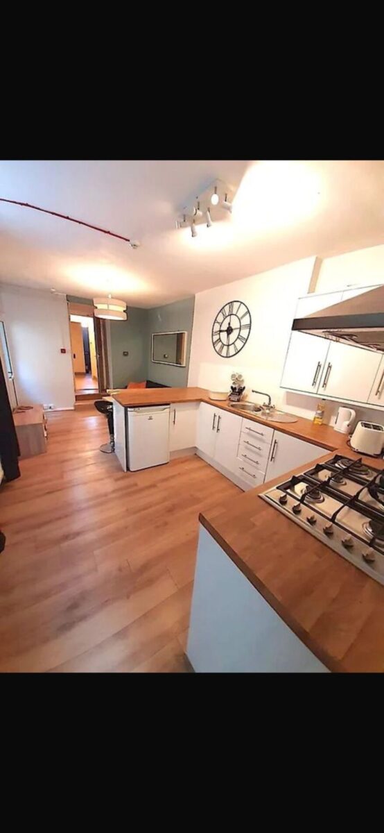 7 BED - 18 Brunswick Street, Brynmill, Swansea, SA1 4JP