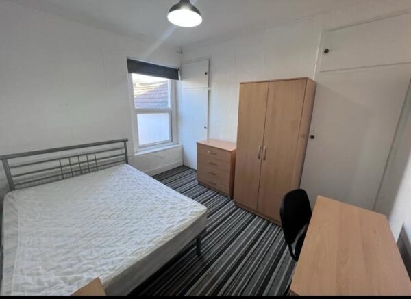 10 Marlborough Road, Brynmill, Swansea, SA2 0EB