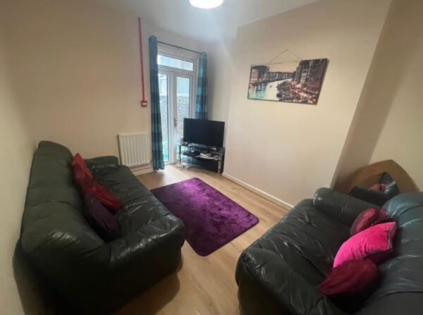 106a Marlborough Road, Brynmill, Swansea, SA2 0DY