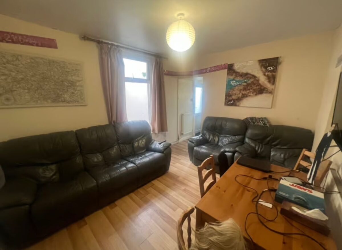 48 Malvern Terrace, Brynmil, Swansea, SA2 0BD
