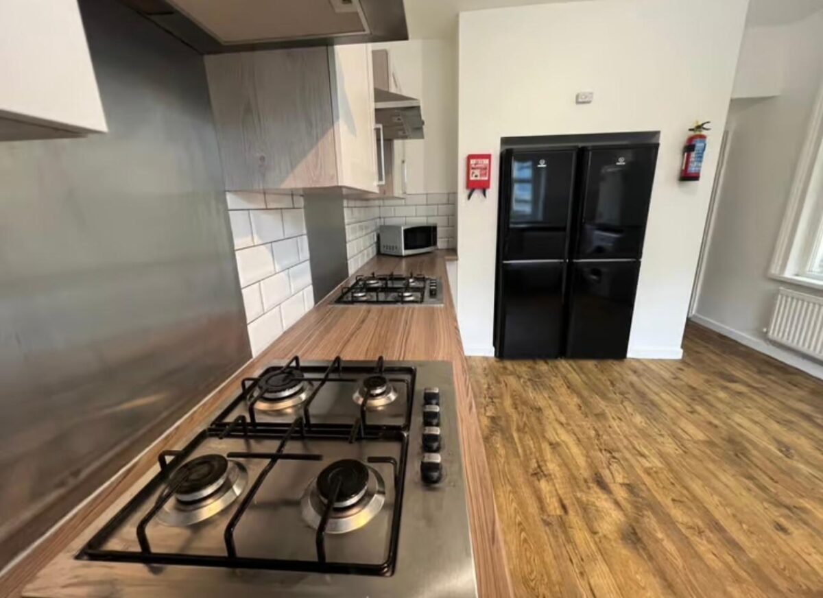 10a The Promenade, Mount Pleasant, Swansea, SA1 6EN