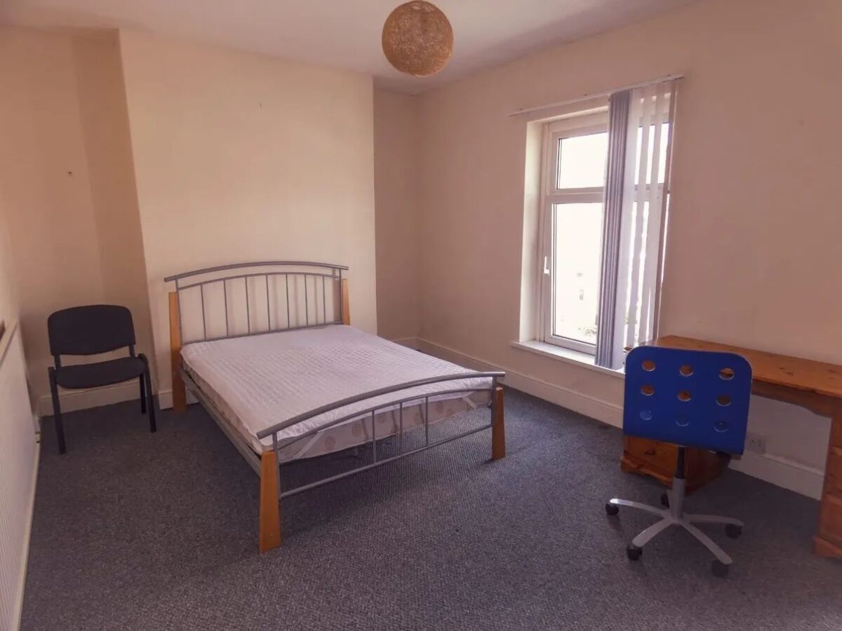 53 Marlborough Road, Brynmill, Swansea, SA2 0DZ
