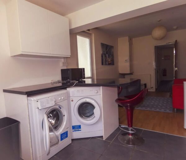 53 Marlborough Road, Brynmill, Swansea, SA2 0DZ