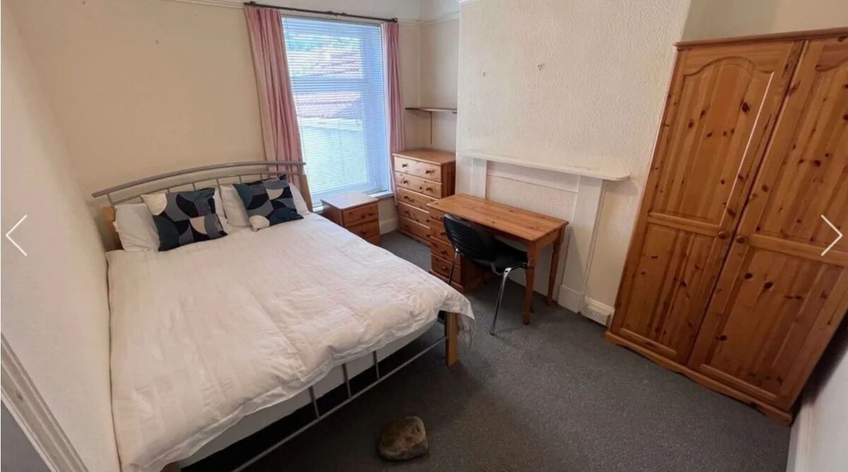 120 Rhyddings Terrace, Brynmill, Swansea, SA2 0DS