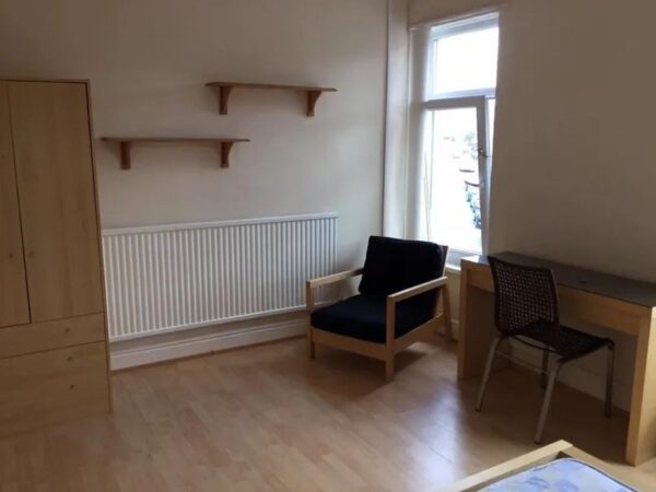 80 Marlborough Road, Brynmill, Swansea, SA2 0DZ