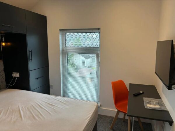 44 Marlborough Road, Brynmill, Swansea, SA2 0DZ
