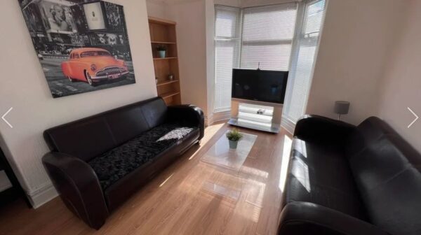 82 Marlborough Road, Brynmill, Swansea, SA2 0DZ
