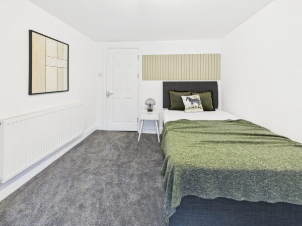 24 Gwydr Crescent, Uplands, Swansea, SA2 0AB