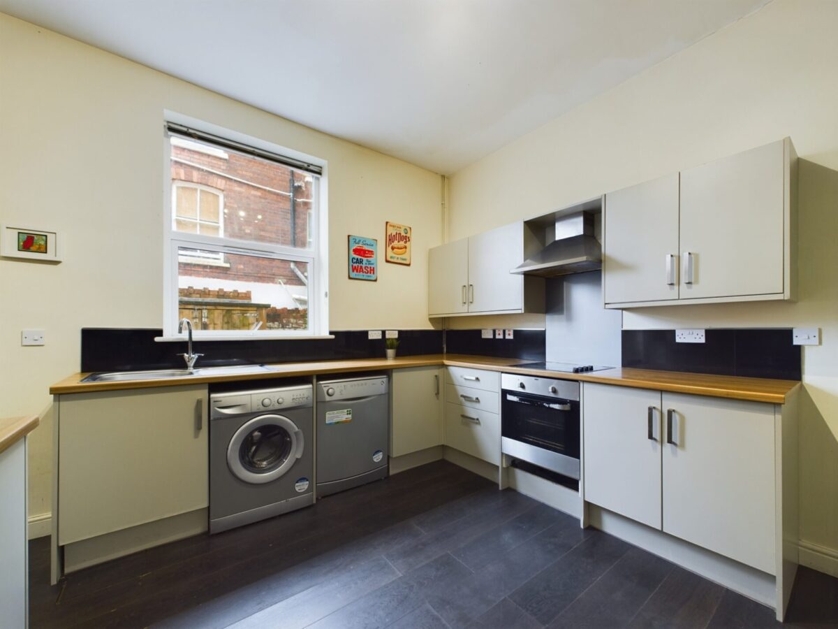 6 Uplands Crescent, Uplands, Swansea, SA2 0BP