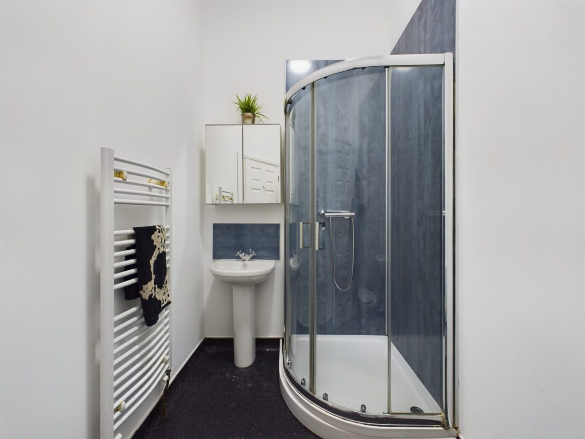 6 Uplands Crescent, Uplands, Swansea, SA2 0BP