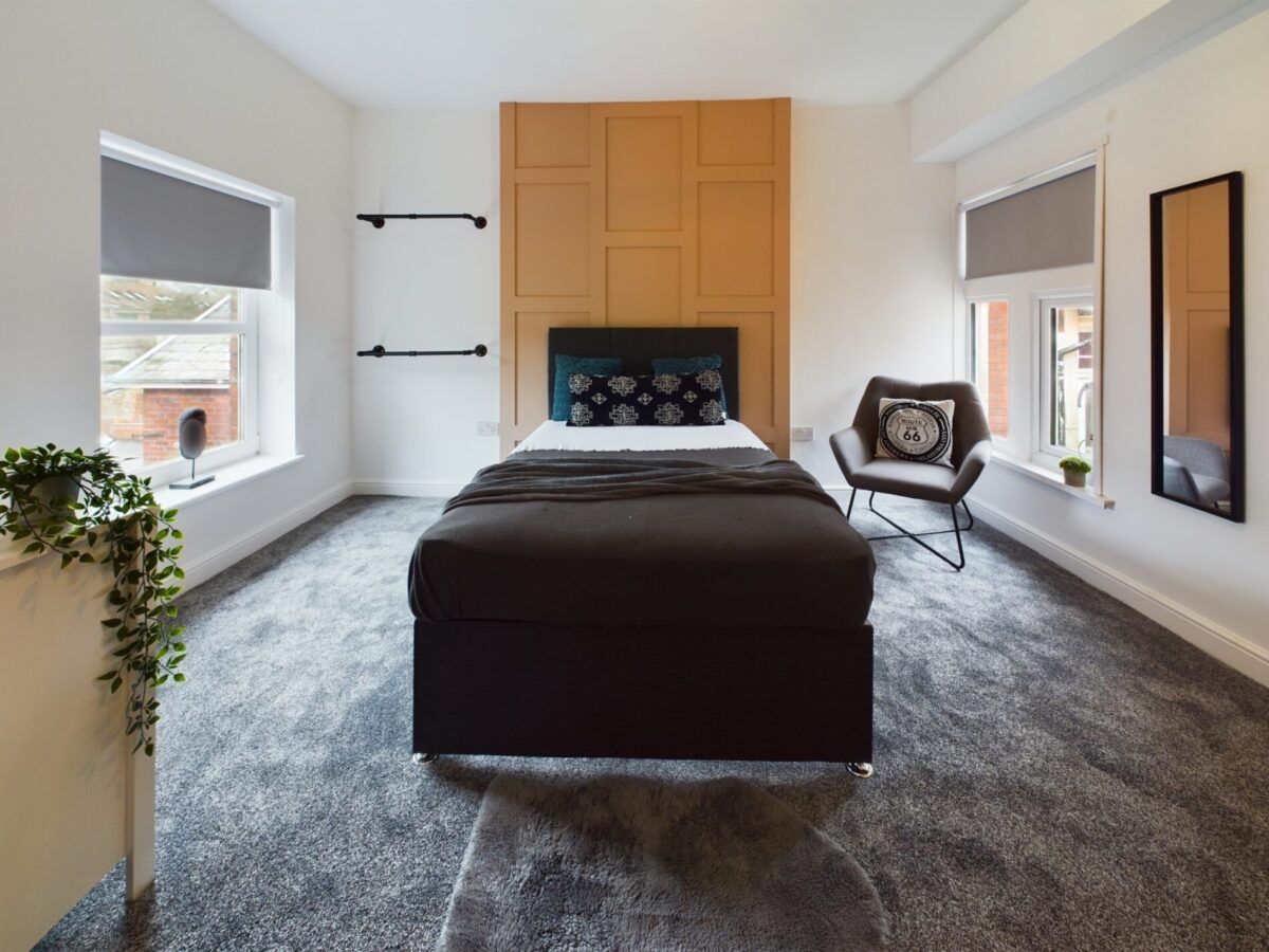 6 Uplands Crescent, Uplands, Swansea, SA2 0BP