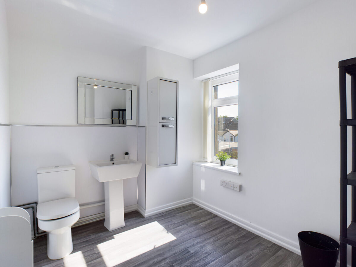 62 King Edwards Road, Brynmill, Swansea, SA1 4LX