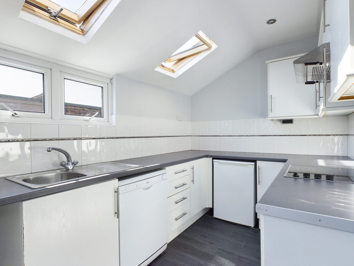 62 King Edwards Road, Brynmill, Swansea, SA1 4LX