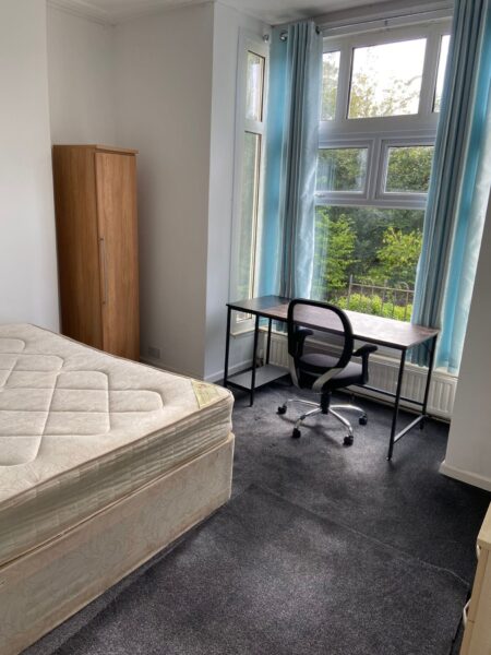 4 BED - 12 Brynmill Terrace, Brynmill, Swansea, SA2 0BA