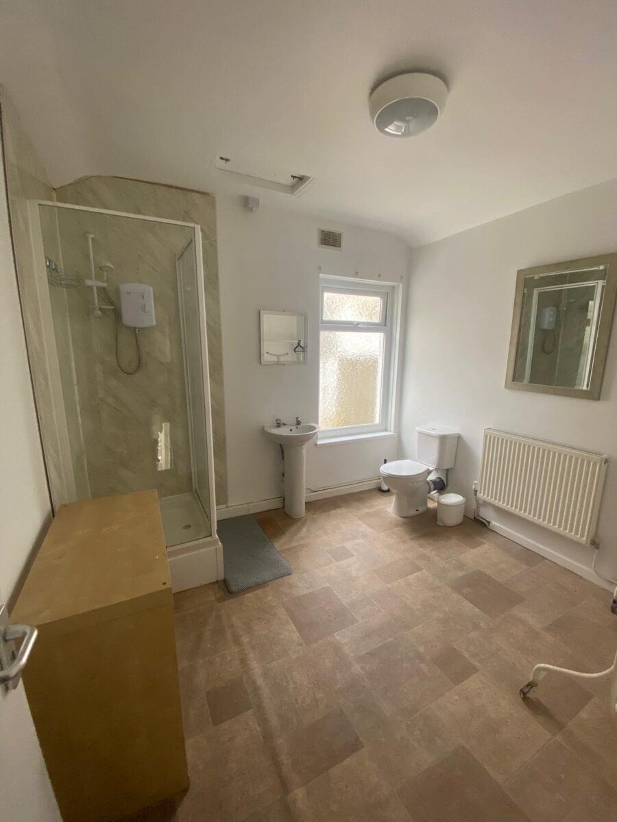 4 BED - 12 Brynmill Terrace, Brynmill, Swansea, SA2 0BA