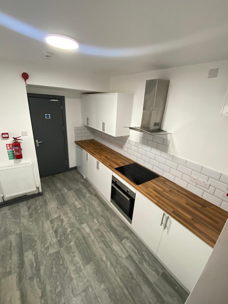 4 BED - 12 Brynmill Terrace, Brynmill, Swansea, SA2 0BA