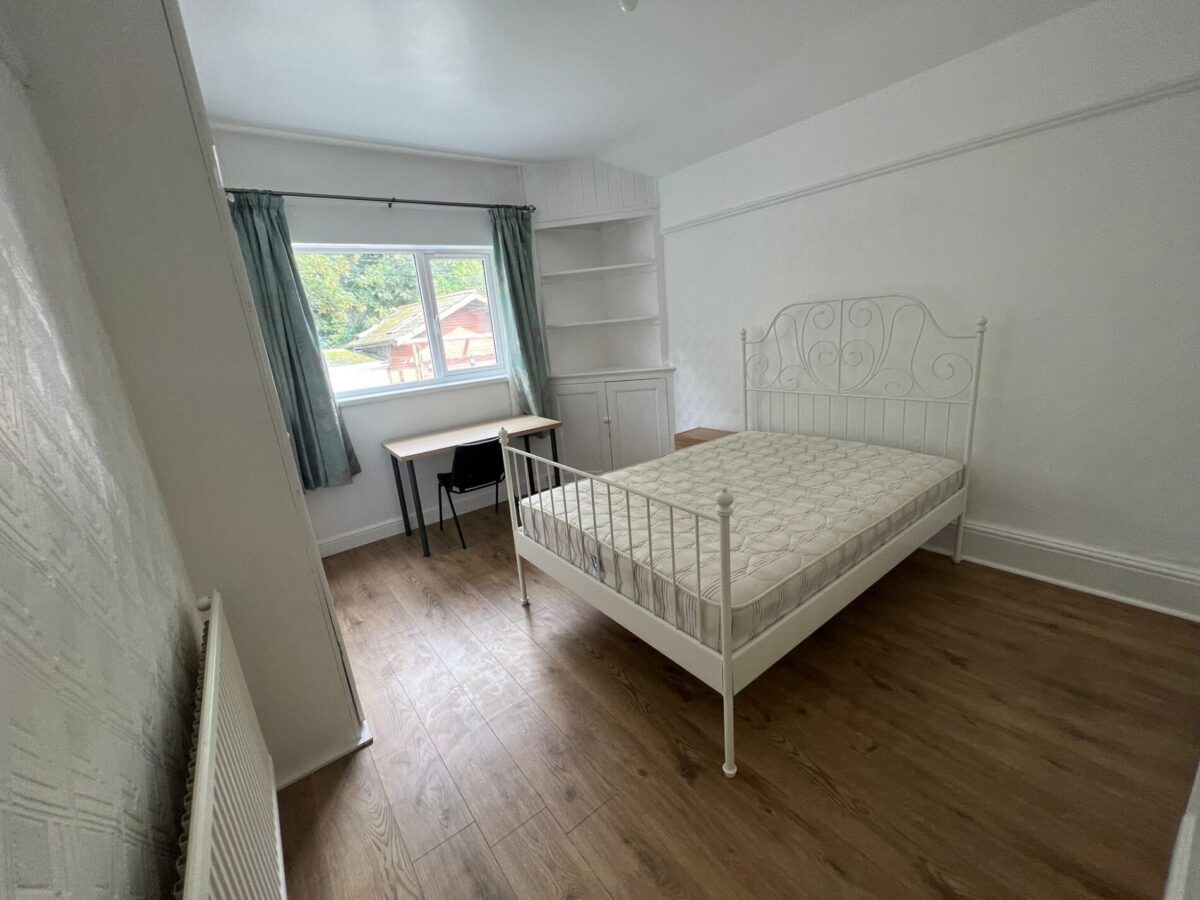 16 Mirador Crescent, Uplands, Swansea, SA2 0QX