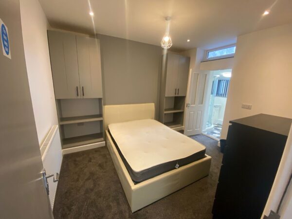 26 Finsbury Terrace, Brynmill, Swansea, SA2 0AH