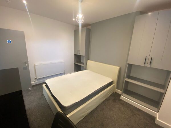 26 Finsbury Terrace, Brynmill, Swansea, SA2 0AH