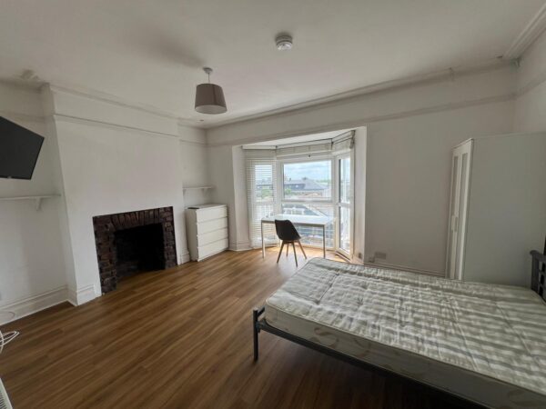 52 Carlton Terrace, City Centre, Swansea, SA1 6AB