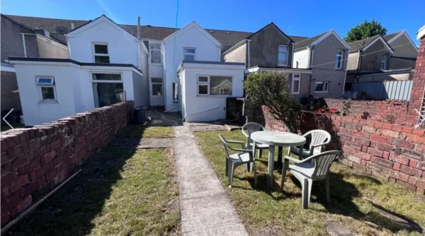 32 Marlborough Road, Brynmill, Swansea, SA2 0EA