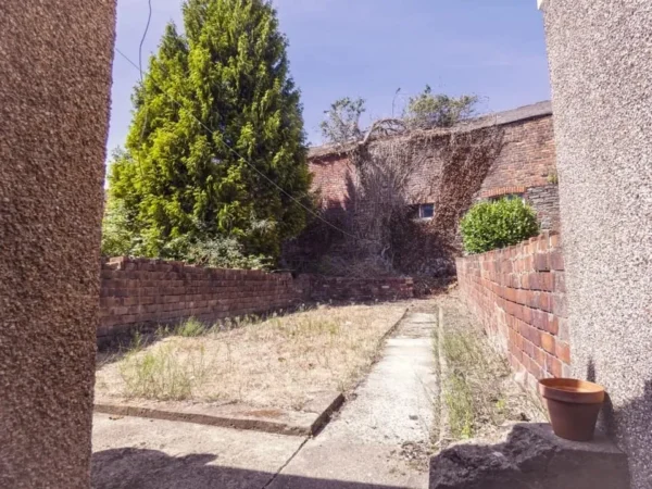 140 Rhyddings Terrace, Brynmill, Swansea, SA2 0DR