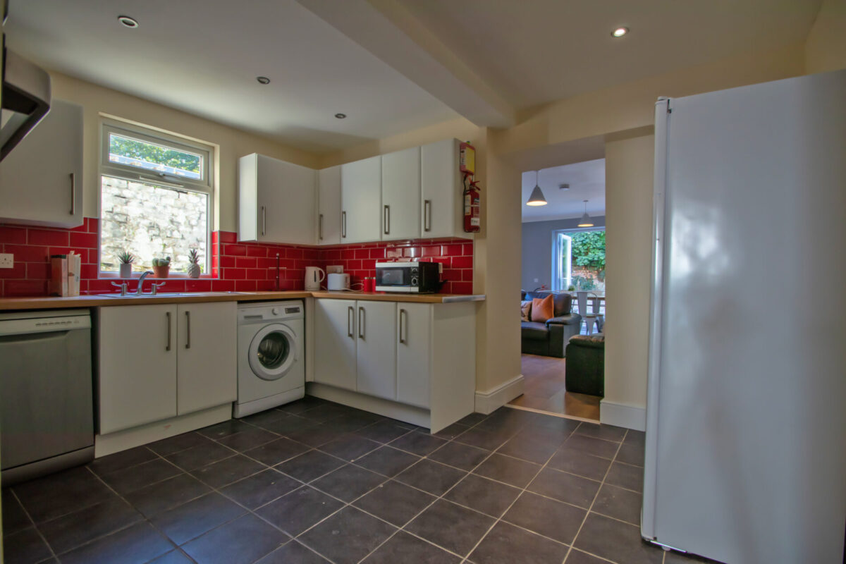 38 St Helens Avenue, Brynmill, Swansea, SA1 4NN