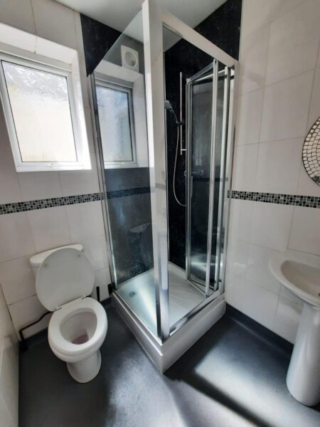 18 Aylesbury Road, Brynmill, Swansea, SA2 0BS