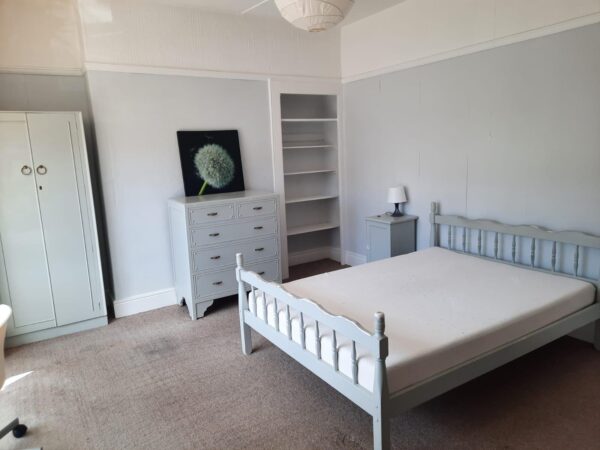 18 Aylesbury Road, Brynmill, Swansea, SA2 0BS