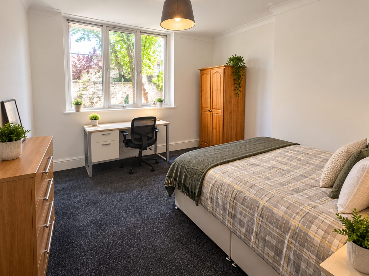 8 Bed - 108 Bryn Road, Brynmill, Swansea, SA2 0AS