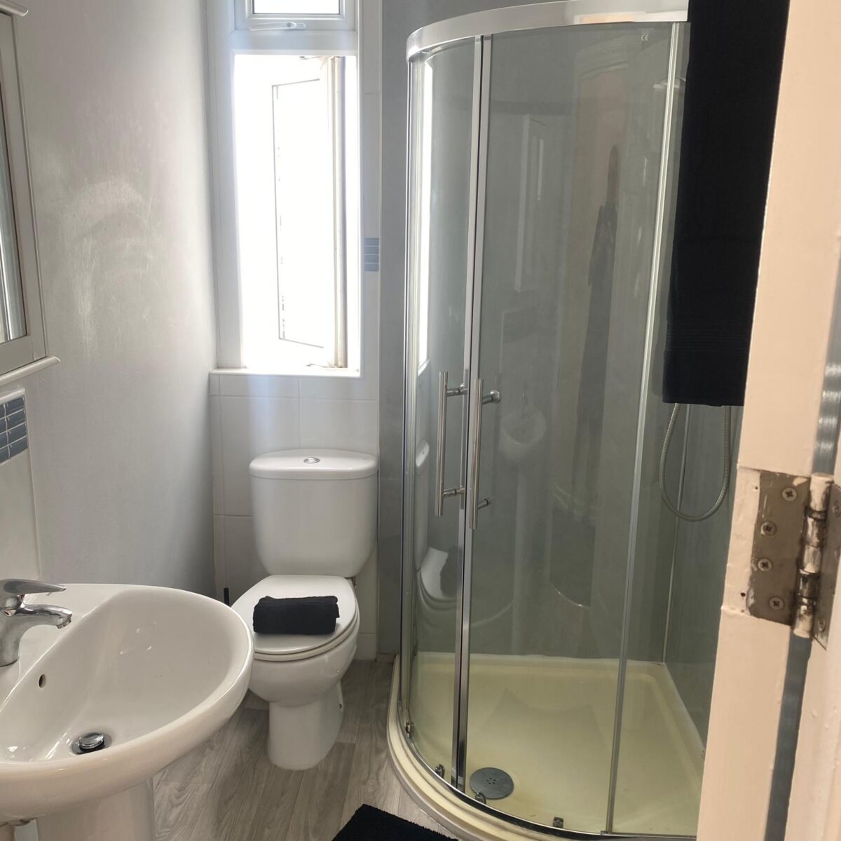 97 King Edwards Road, Brynmill, Swansea, SA1 4LU