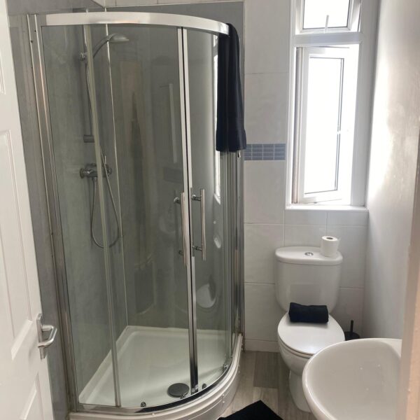97 King Edwards Road, Brynmill, Swansea, SA1 4LU